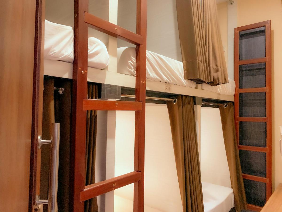 โอมะห์ เปเลม ชาเรียะห์ Hostel เซอมารัง ภายนอก รูปภาพ