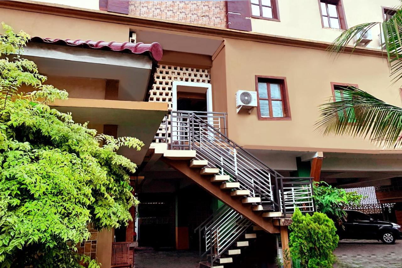 โอมะห์ เปเลม ชาเรียะห์ Hostel เซอมารัง ภายนอก รูปภาพ