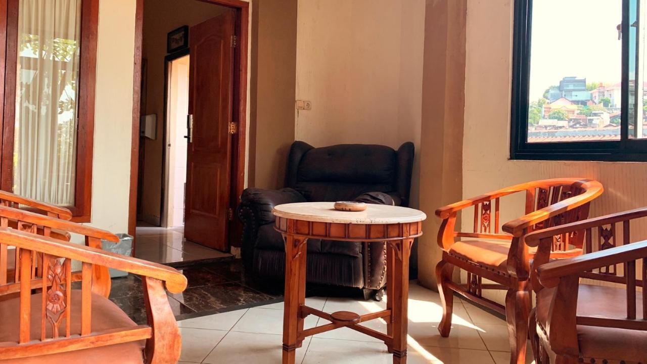 โอมะห์ เปเลม ชาเรียะห์ Hostel เซอมารัง ภายนอก รูปภาพ