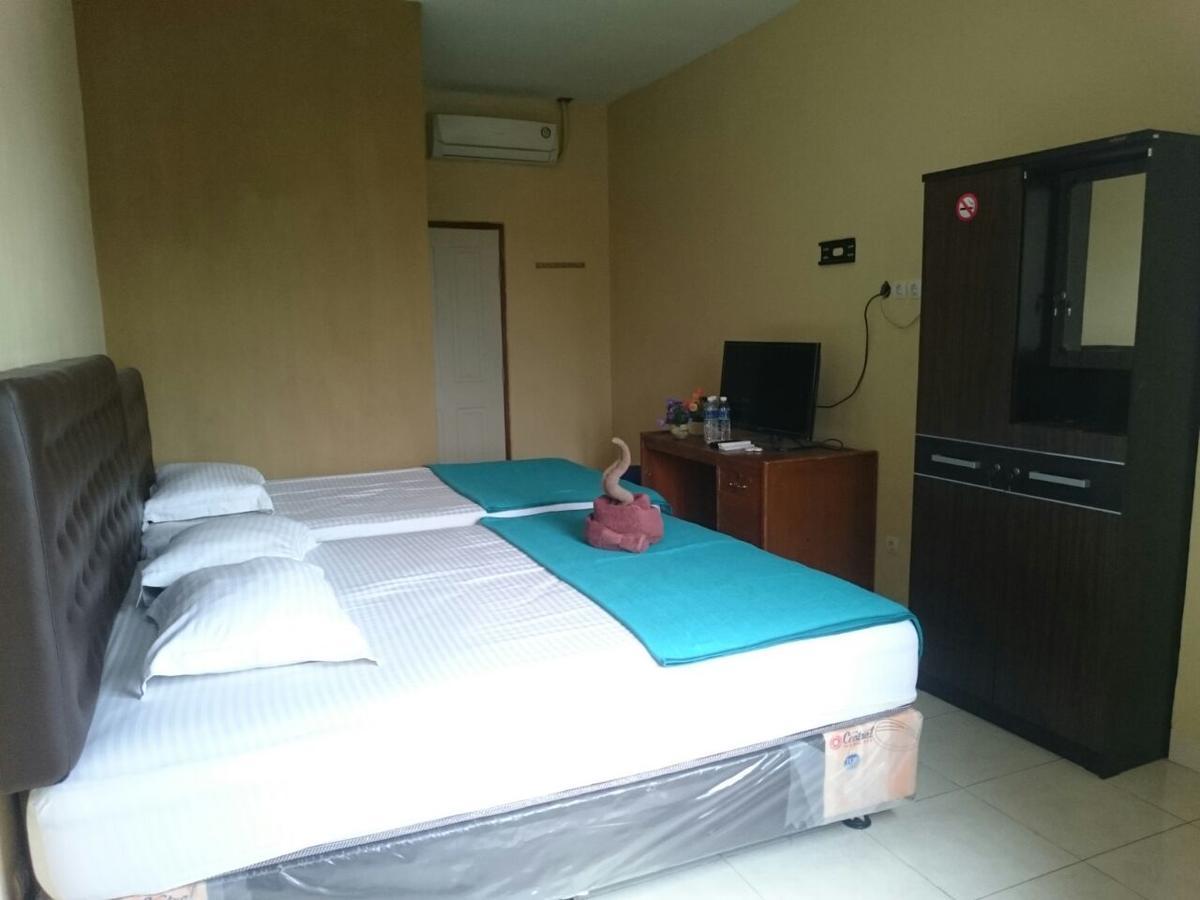 โอมะห์ เปเลม ชาเรียะห์ Hostel เซอมารัง ภายนอก รูปภาพ